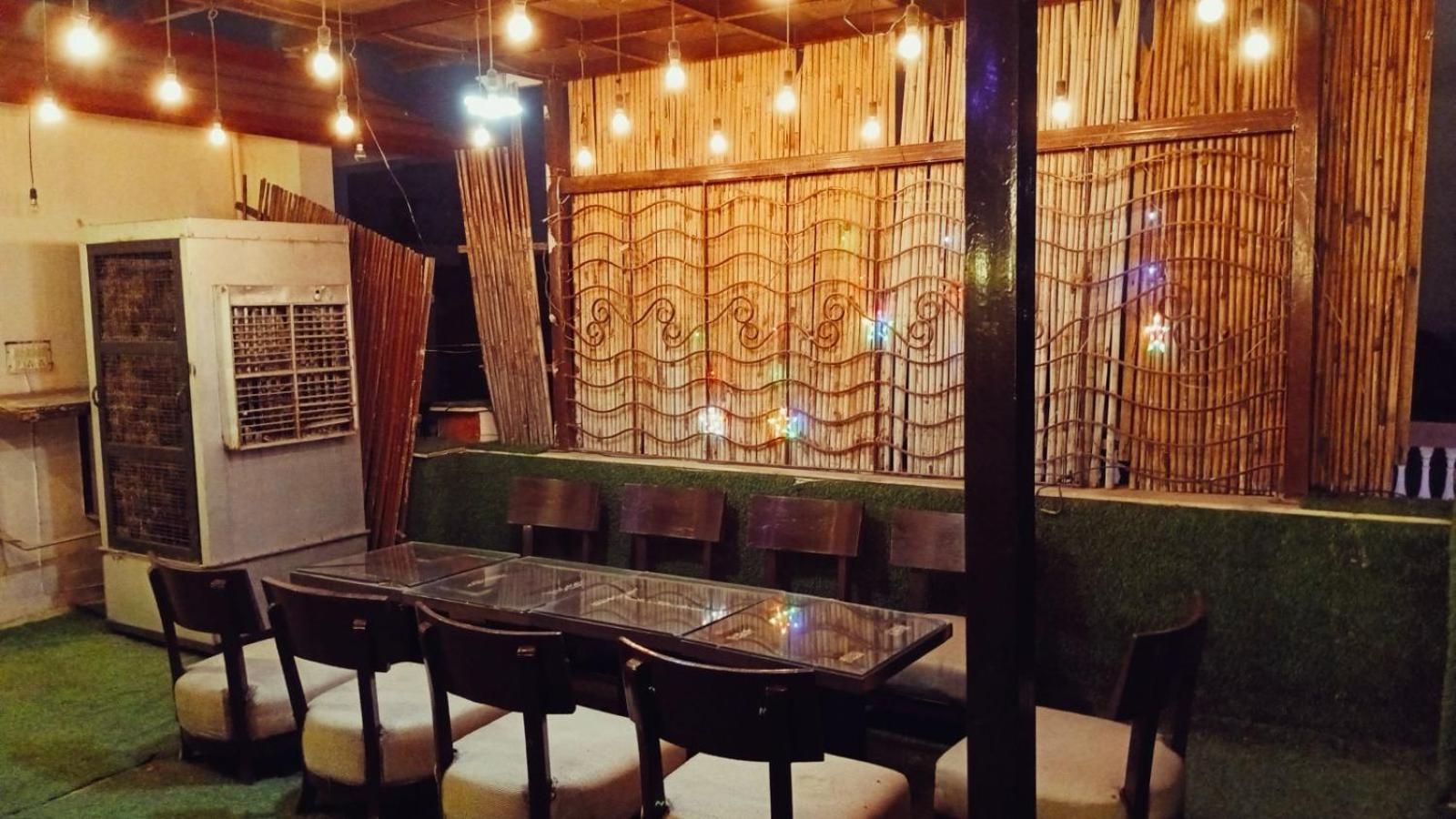 Hotel Elite Sector 45 I Gurgaon Central I Couple Friendly Exterior photo